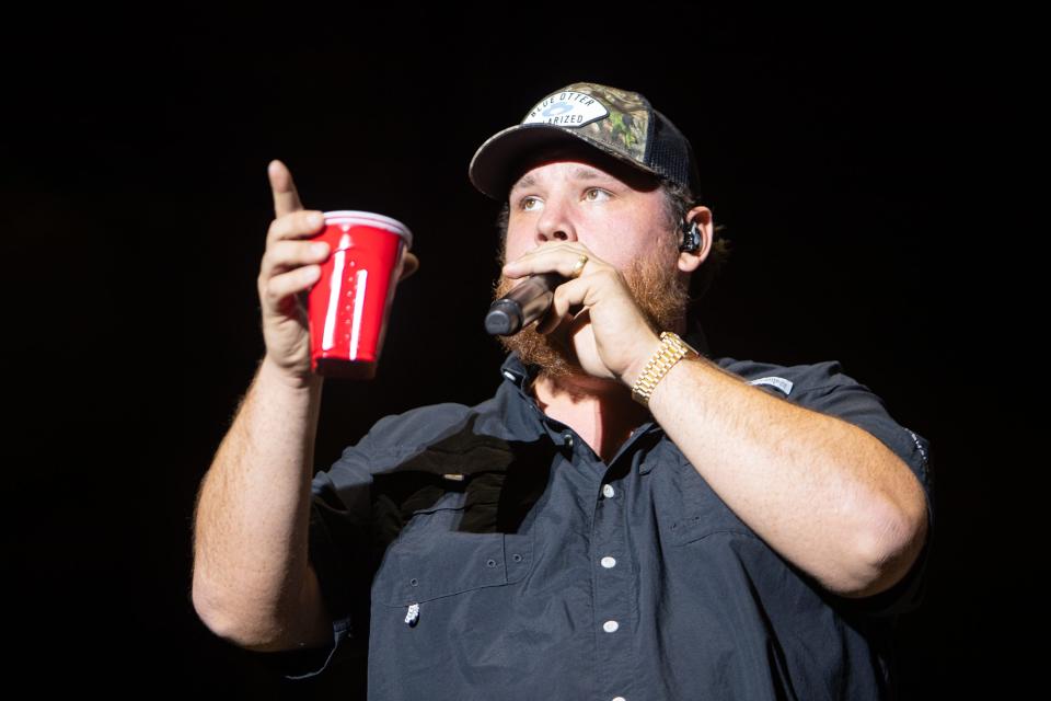 Luke Combs plays two nights at EverBank Stadium.