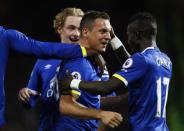 Britain Football Soccer - Manchester United v Everton - Premier League - Old Trafford - 4/4/17 Everton's Phil Jagielka celebrates with teammates after scoring their first goal Action Images via Reuters / Jason Cairnduff Livepic