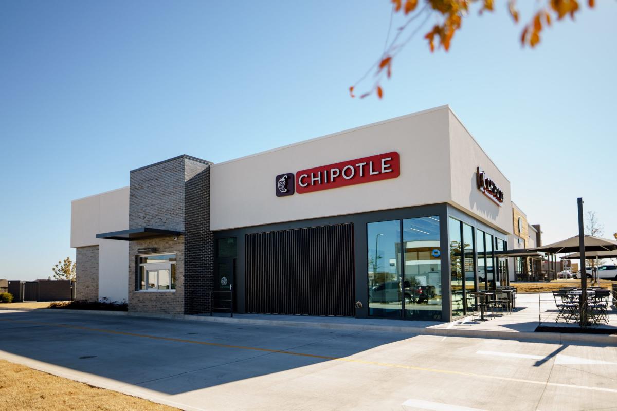 Chipotle Mexican Grill opening new east side location Monday in Sioux falls