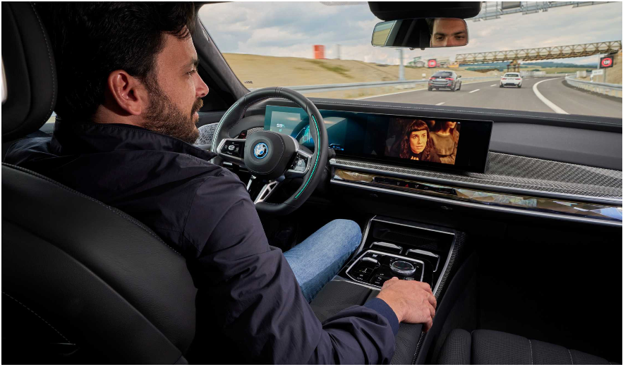 El piloto automático Nivel 3 de BMW ya empezará a ser ofrecido en sus vehículos