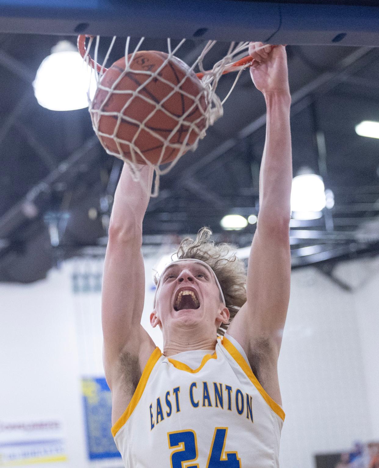 East Canton's Caleb Shilling dunks in the first half against Buckeye Trail, Tuesday, Jan. 30, 2024.