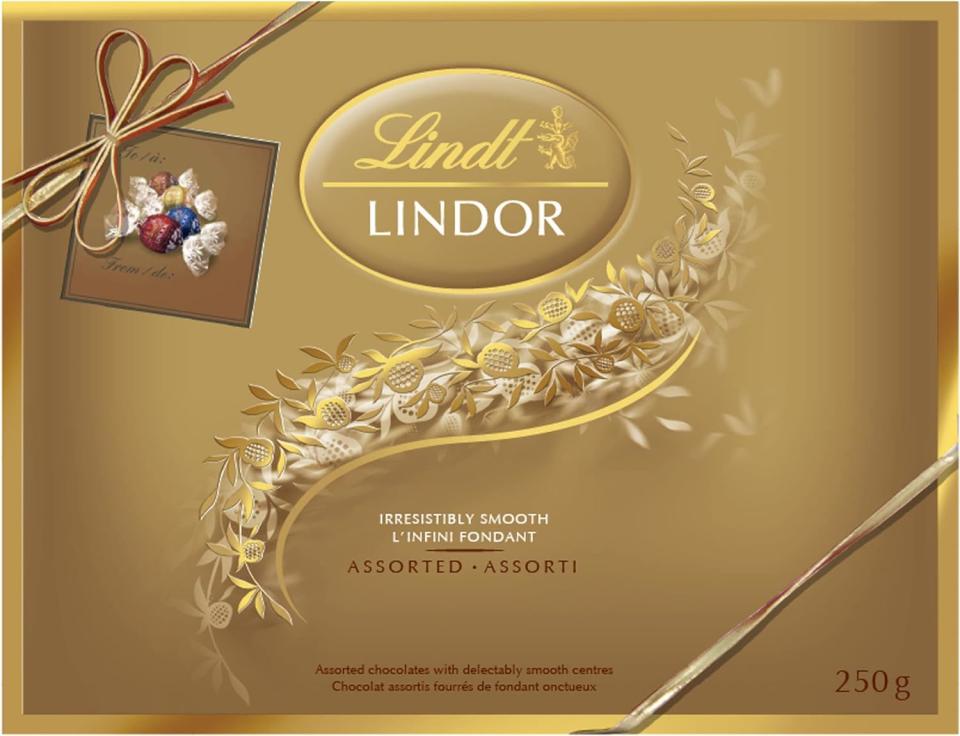 Lindt Lindor Prestige Assorted Chocolate Truffles. Image via Amazon.