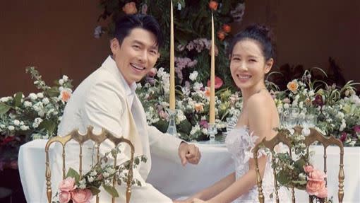 南韓藝人玄彬（左）和孫藝真（右）結婚一年多，目前育有一子，堪稱演藝圈最佳銀色夫妻檔。（圖／翻攝自孫藝真IG）