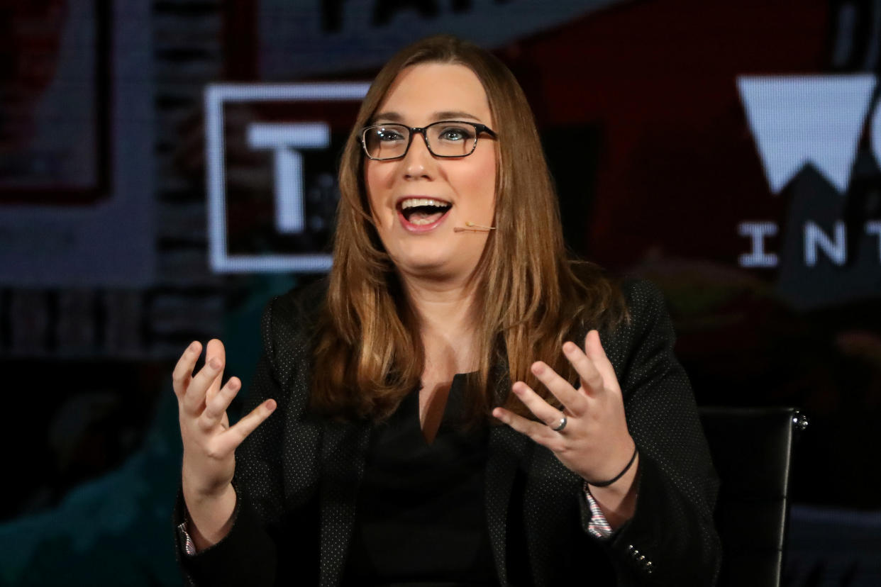 Sarah McBride bei einem Vortrag in New York im April 2019 (Bild: Reuters/Brendan McDermid)