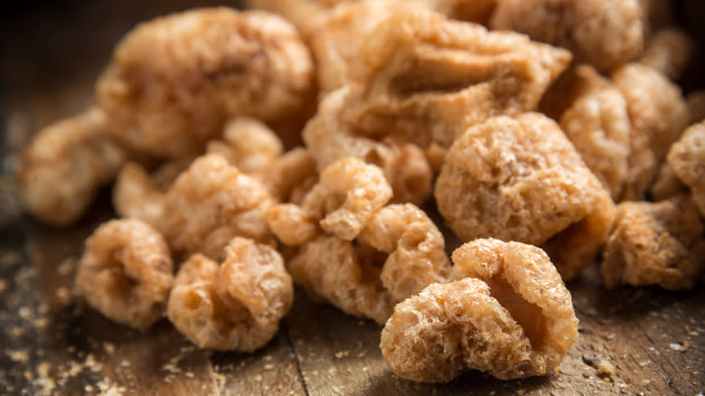 Pork rinds