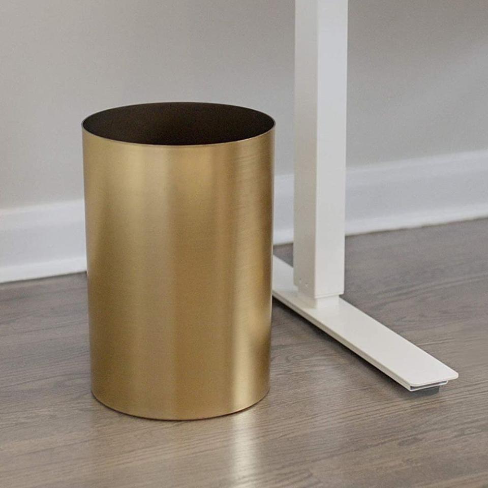 Umbra Metalla 4.5-Gallon Trash Can