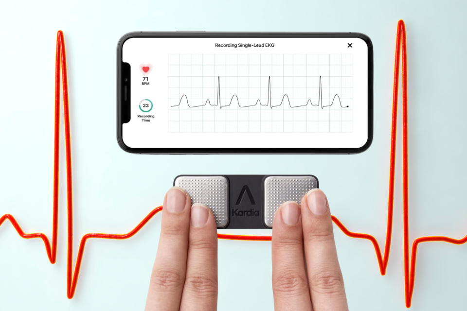 AliveCor KardiaMobile ECG Monitor | Wireless Personal ECG Device | Detect AFib from Home in 30 Seconds-Easy to Use-Works with Most Smartphones-FSA/HSA Eligible, This pocket-sized ECG heart monitor gives 