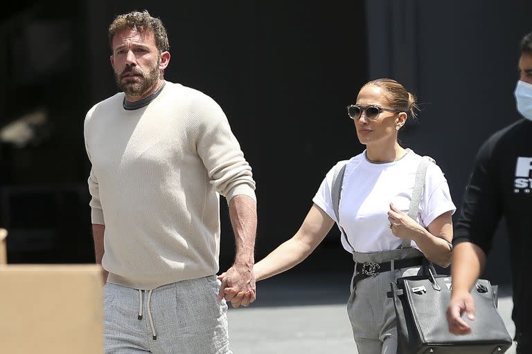 ¿Trabajarán juntos? Ben Affleck y Jennifer Lopez fueron captados ingresando a un estudio de filmación