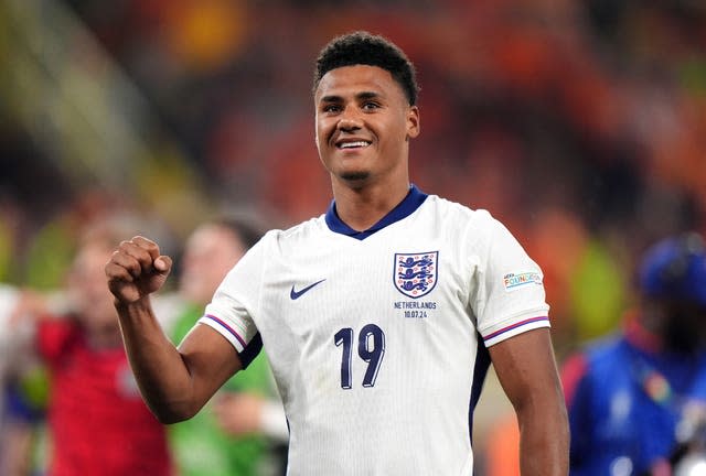 Ollie Watkins celebrates at the final whistle of England's game against Holland