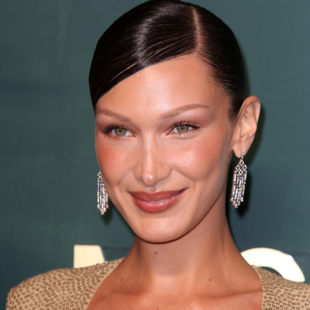 Bella Hadid Has Fallen For The Season's Chicest Tote