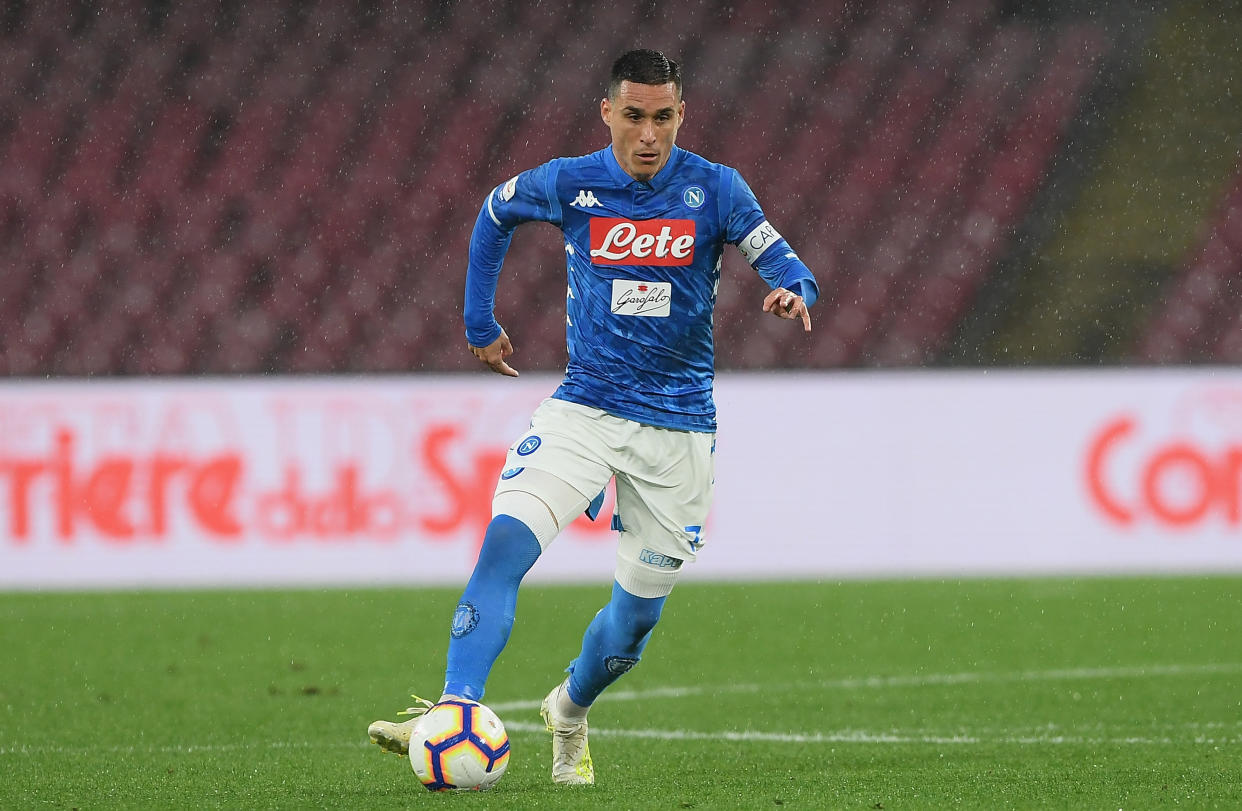 NAPLES, ITALY - APRIL 22:  Jose Callejon of SSC Napoli in action during the Serie A match between SSC Napoli and Atalanta BC at Stadio San Paolo on April 22, 2019 in Naples, Italy.  (Photo by Francesco Pecoraro/Getty Images)