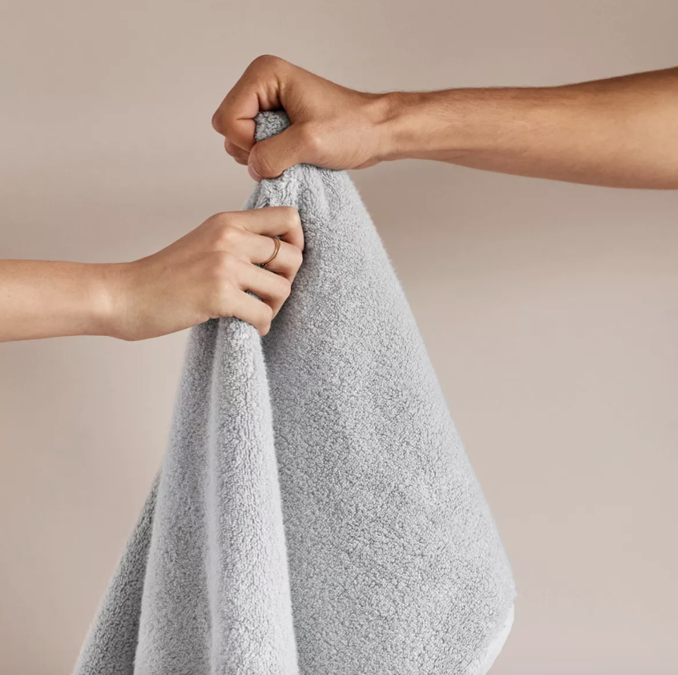 riley bathroom towels