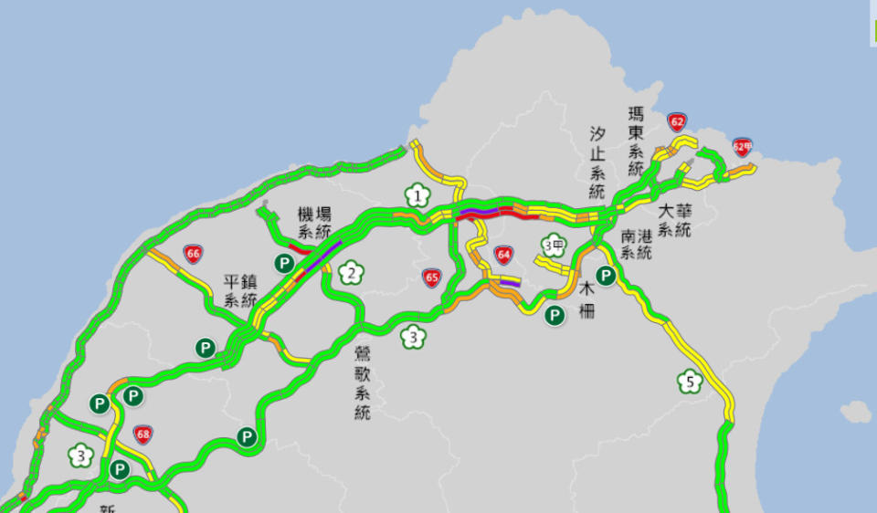 國1北上桃園段車禍，造成後方回堵嚴重。（圖取自高速公路1968網站）