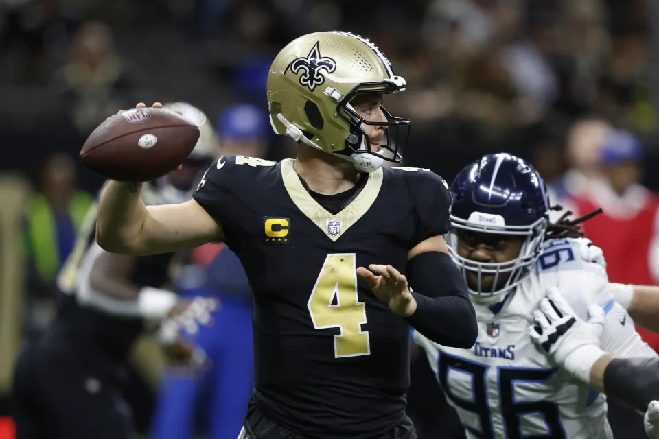 New Orleans Saints quarterback Derek Carr (4) throws a pass against the Tennessee Titans during the second half of an NFL football game Sunday, Sept. 10, 2023, in New Orleans. (AP Photo/Butch Dill)