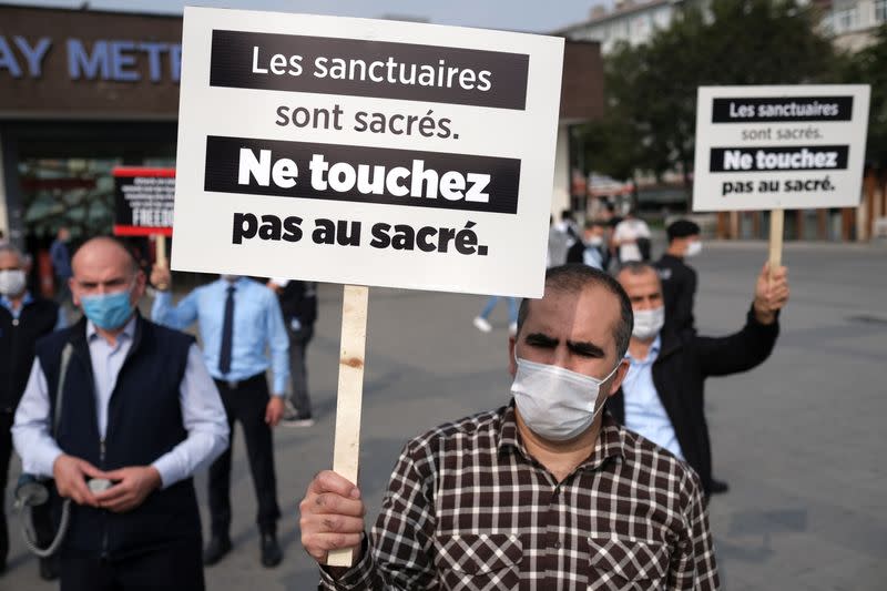 Protest against France in Istanbul