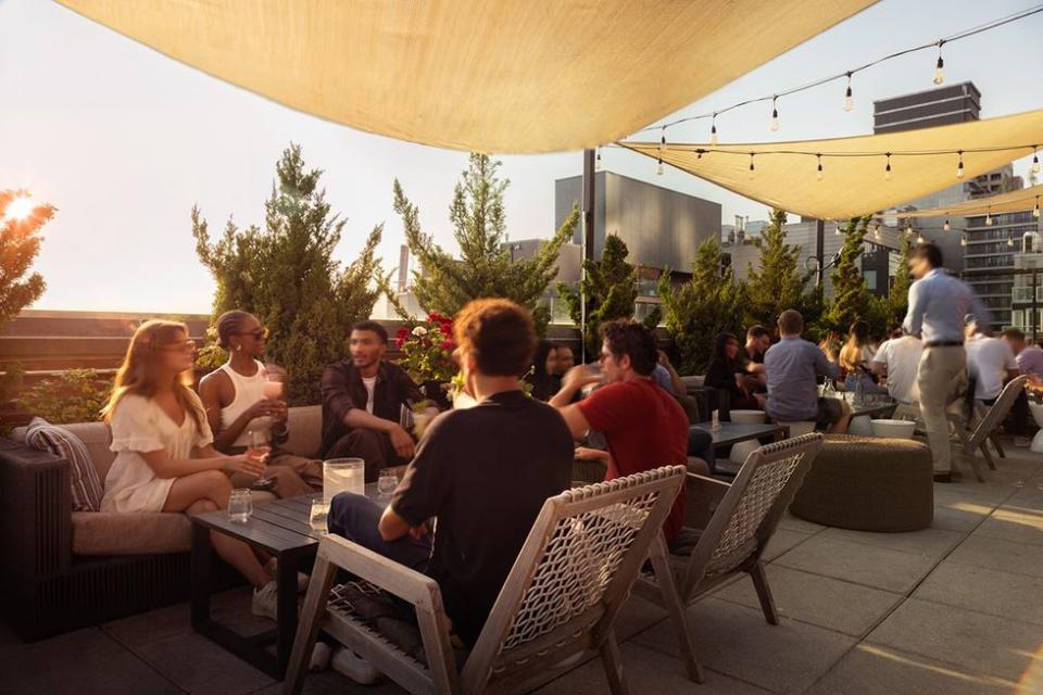 Sky High Pride: Unveiling New York City\u2019s Top LGBTQ-Friendly Rooftop Bars