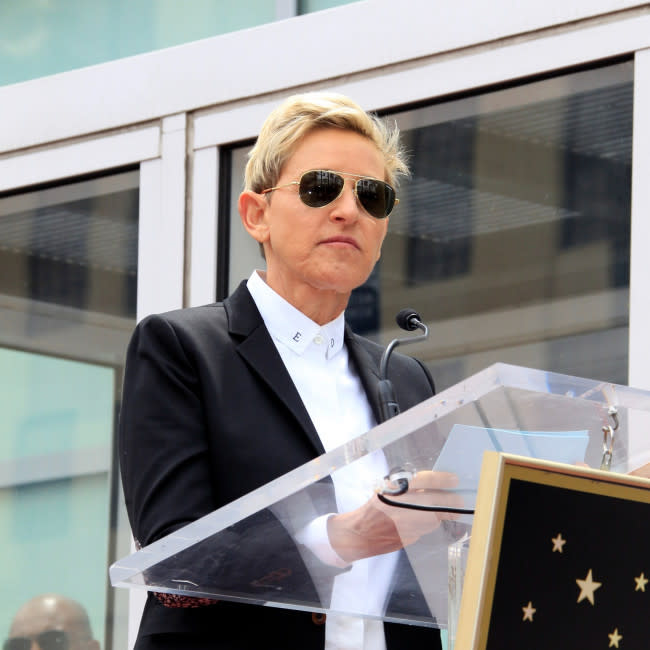 Revela Ellen DeGeneres cómo rendirá homenaje a Stephen 'tWitch' Boss en Navidad credit:Bang Showbiz