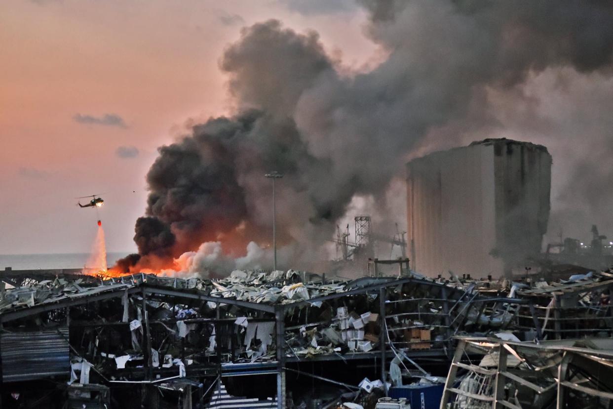 Le port de Beyrouth quelques minutes après les déflagrations - STR / AFP