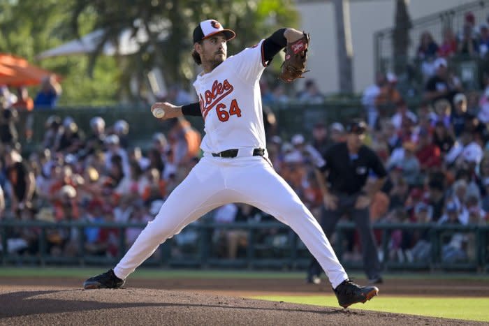 MLB spring training: Baltimore Orioles dominate Philadelphia Phillies