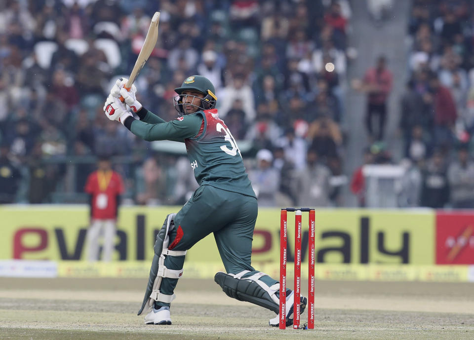 Bangladesh batsman Mahmudullah bats during the second T20 cricket match against Pakistan at Gaddafi stadium, in Lahore, Pakistan, Saturday, Jan. 25, 2020. (AP Photo/K.M. Chaudary)