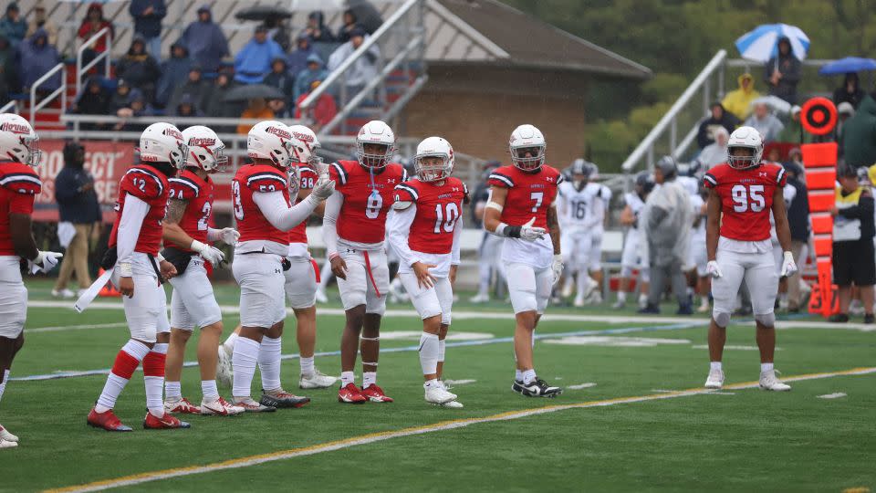 Haley Van Voorhis (#10) registered a quarterback hurry. - Keric Jackson/Shenandoah Athletic Communications