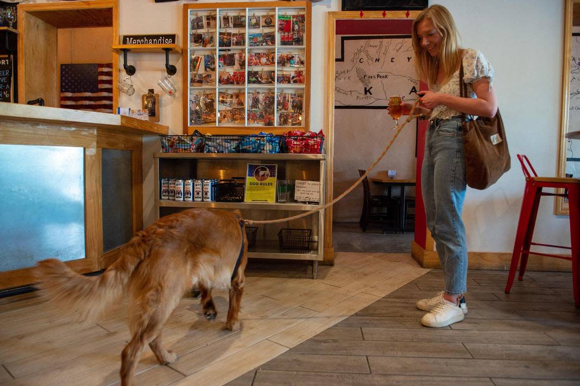 Transport Brewery doesn’t serve food to humans, but as reporter Jenna Thompson and her dog, Winston, discovered, it does have dog treats.