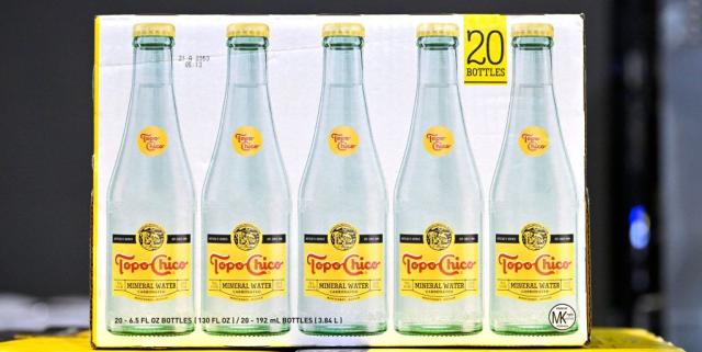 Sparkling Water Brands With Low PFAS Chemicals - Healthier Seltzers