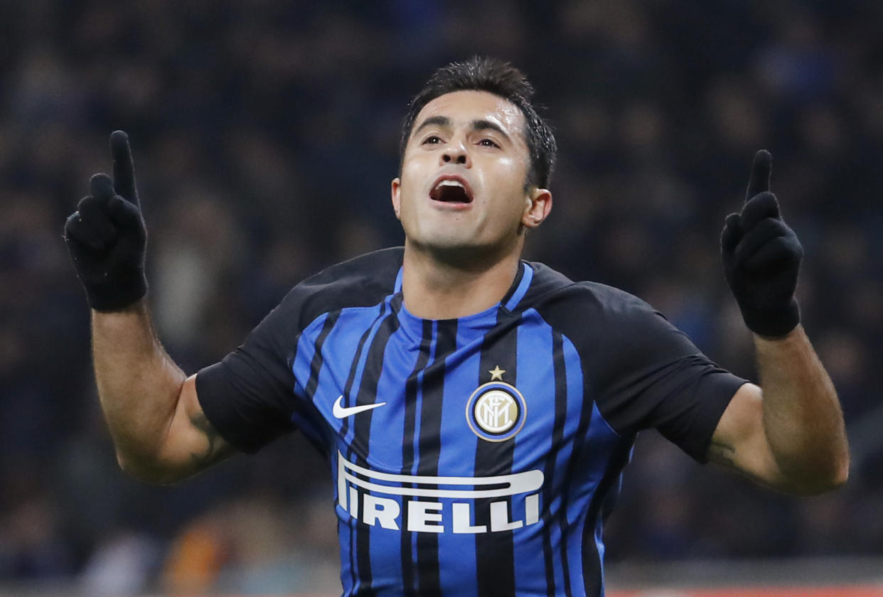 Citadin Martins Eder celebra el gol conseguido frente al Crotone. (Foto: AP Photo/Antonio Calanni)