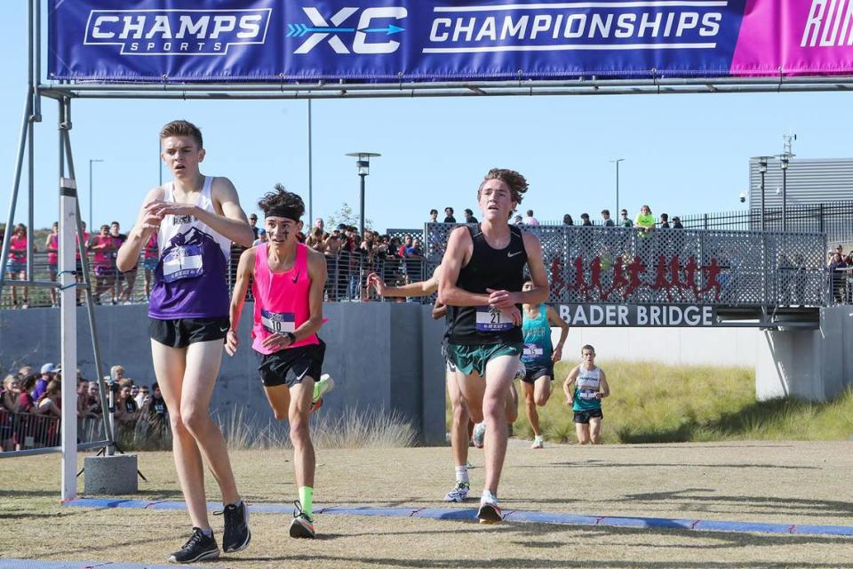 Templeton’s Joshua Bell, right, races in the 2022 Champs XC-West Region meet in Walnut on Dec. 3, 2022. Bell had a standout season in 2023.