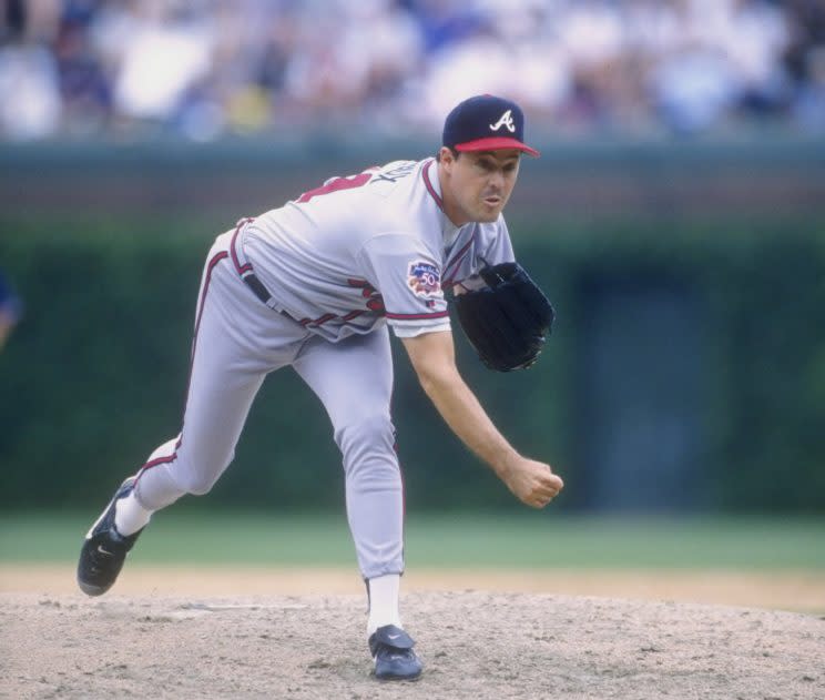 Greg Maddux throws first pitch, 10/31/2021