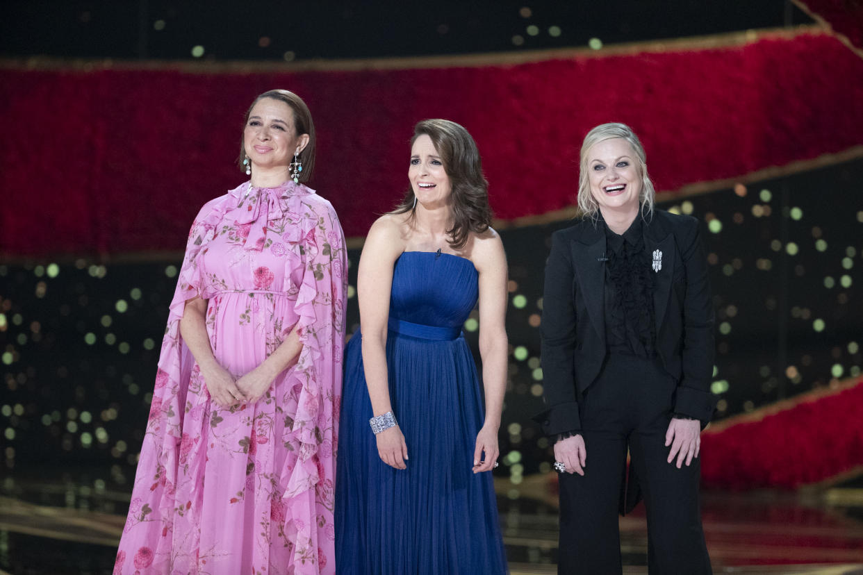 “Non-hosts” Maya Rudolph, Tina Fey and Amy Poehler at the 2019 Academy Awards. (Craig Sjodin via Getty Images)