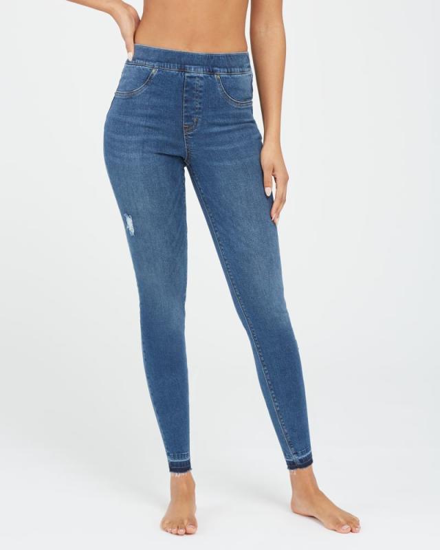 Spanx Expanded Its Smoothing Denim Collection With 4 New Jean Styles