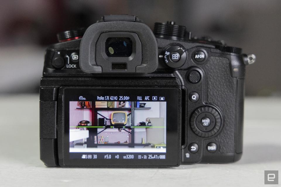 <p>Panasonic GH6 mirrorless camera gallery</p>
