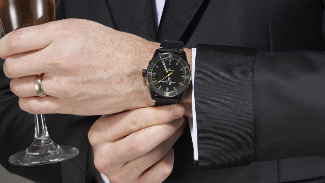 Investments in Rolex Watches Beats Houses, Gold, Dow Jones Average