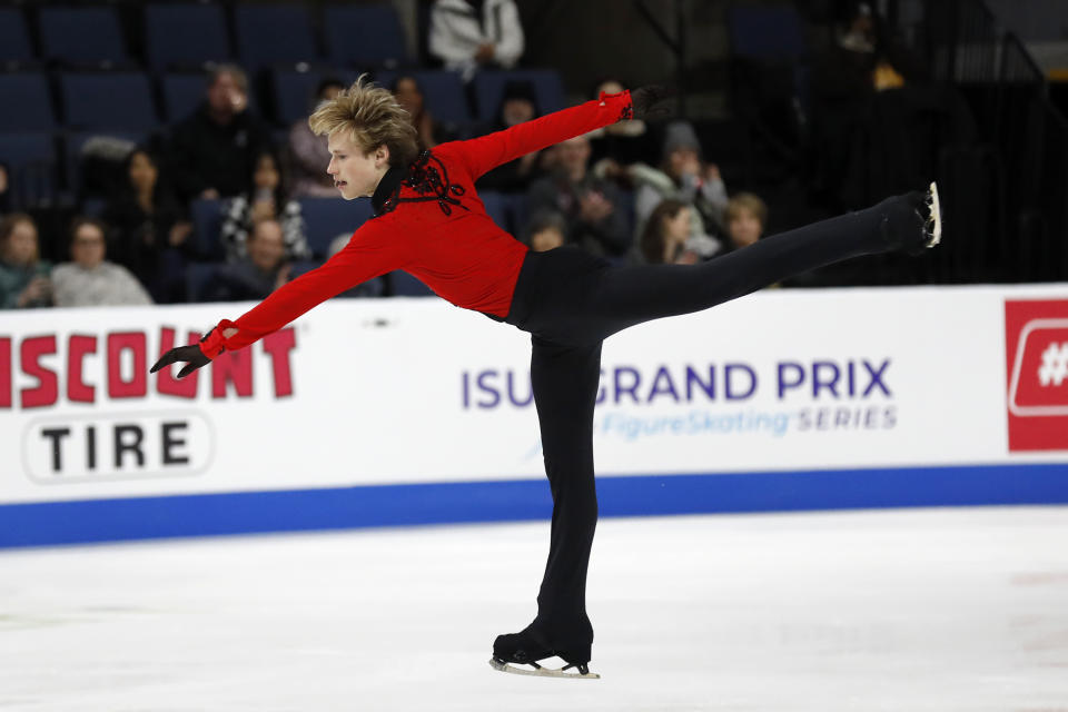 Ilia Malinin, of the United States, competes in the men's short program during the Grand Prix Skate America Series in Allen, Texas, Friday, Oct. 20, 2023. (AP Photo/Roger Steinman)