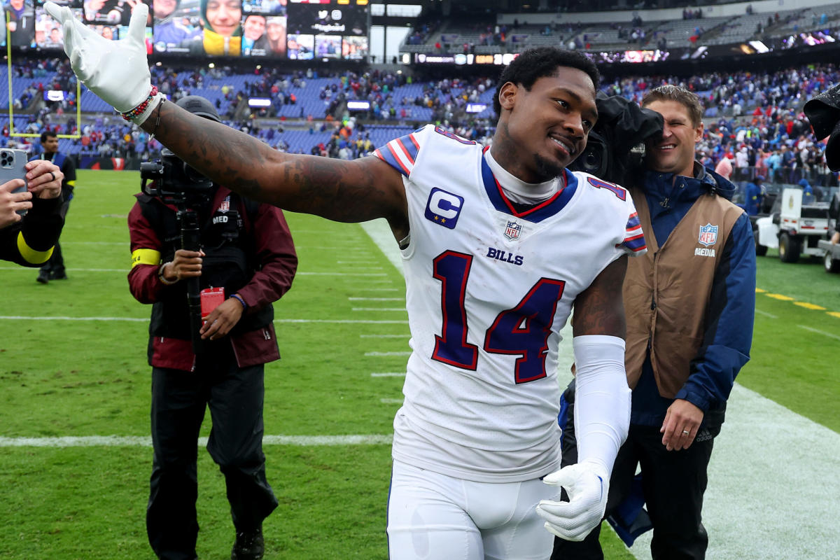 Insider shares update on Stefon Diggs, Bills issues