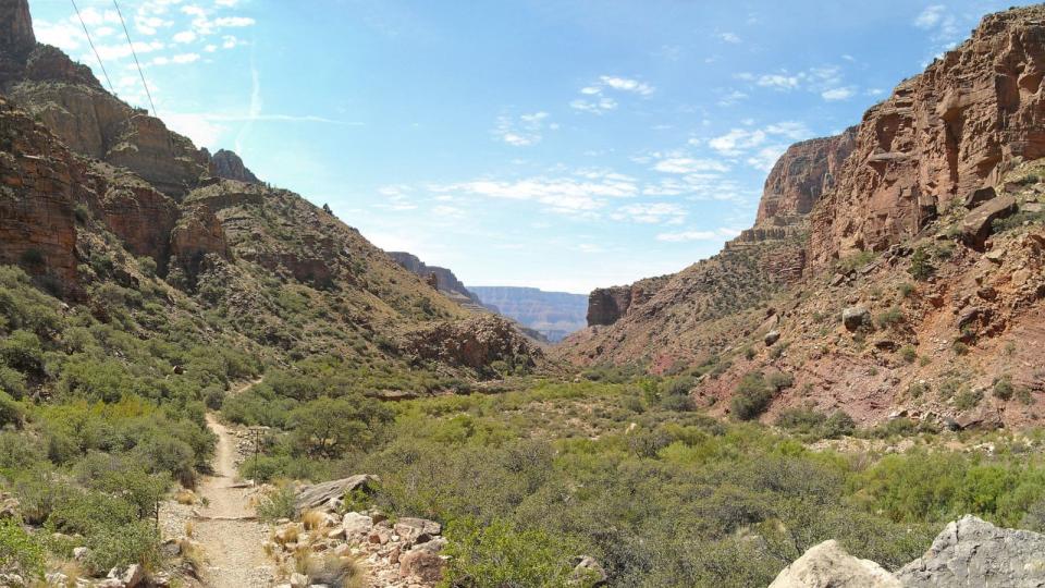 PHOTO: The North Kaibab Trail near Cottonwood Campground (NPS)