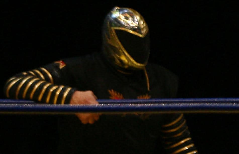 Lucha-Estelar--Tinieblas-Jr-jpg