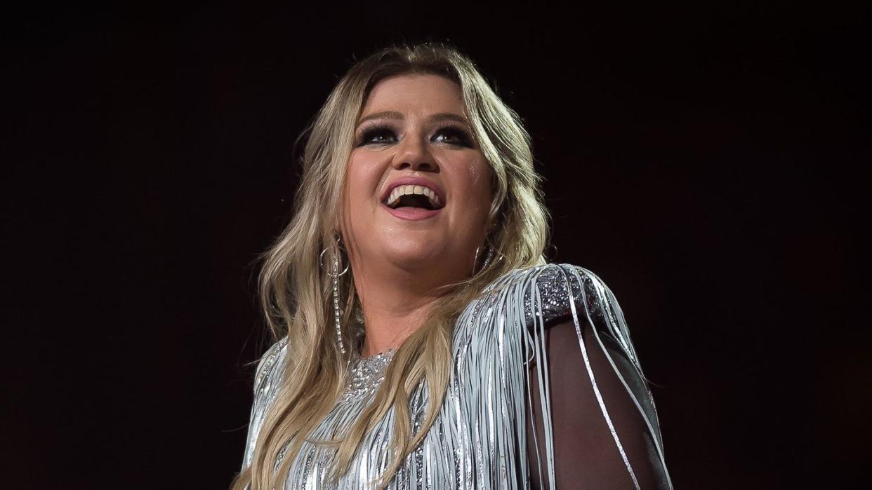 Schwere Zeiten: Kelly Clarkson lebt in Scheidung.