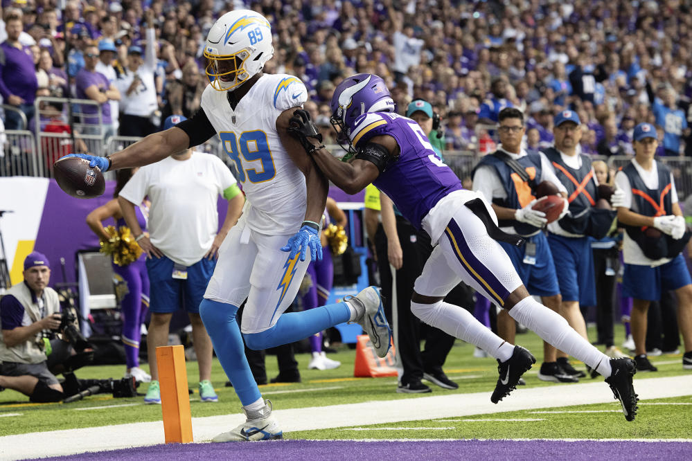 Chargers vs. Vikings Live Scores and Highlights: Updates, Score, Results,  and More From Week 3 Matchup