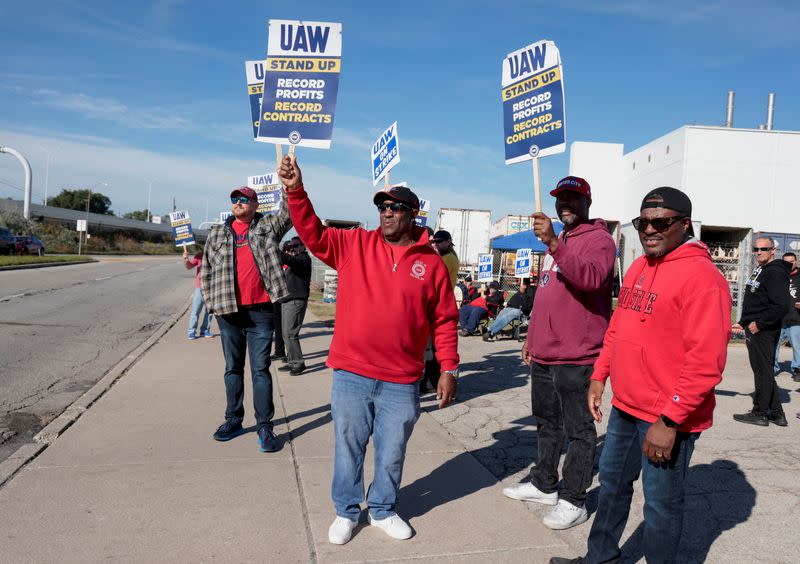 UAW strike continues, in Toledo, Ohio