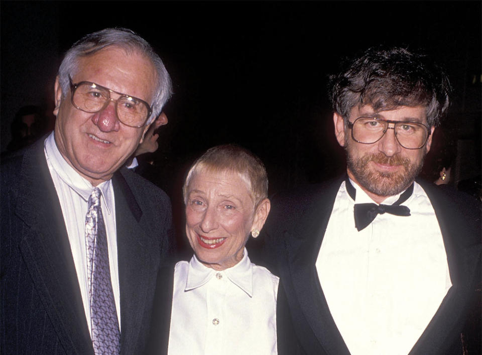 Spielberg with his parents, Arnold and Leah, in 1989.