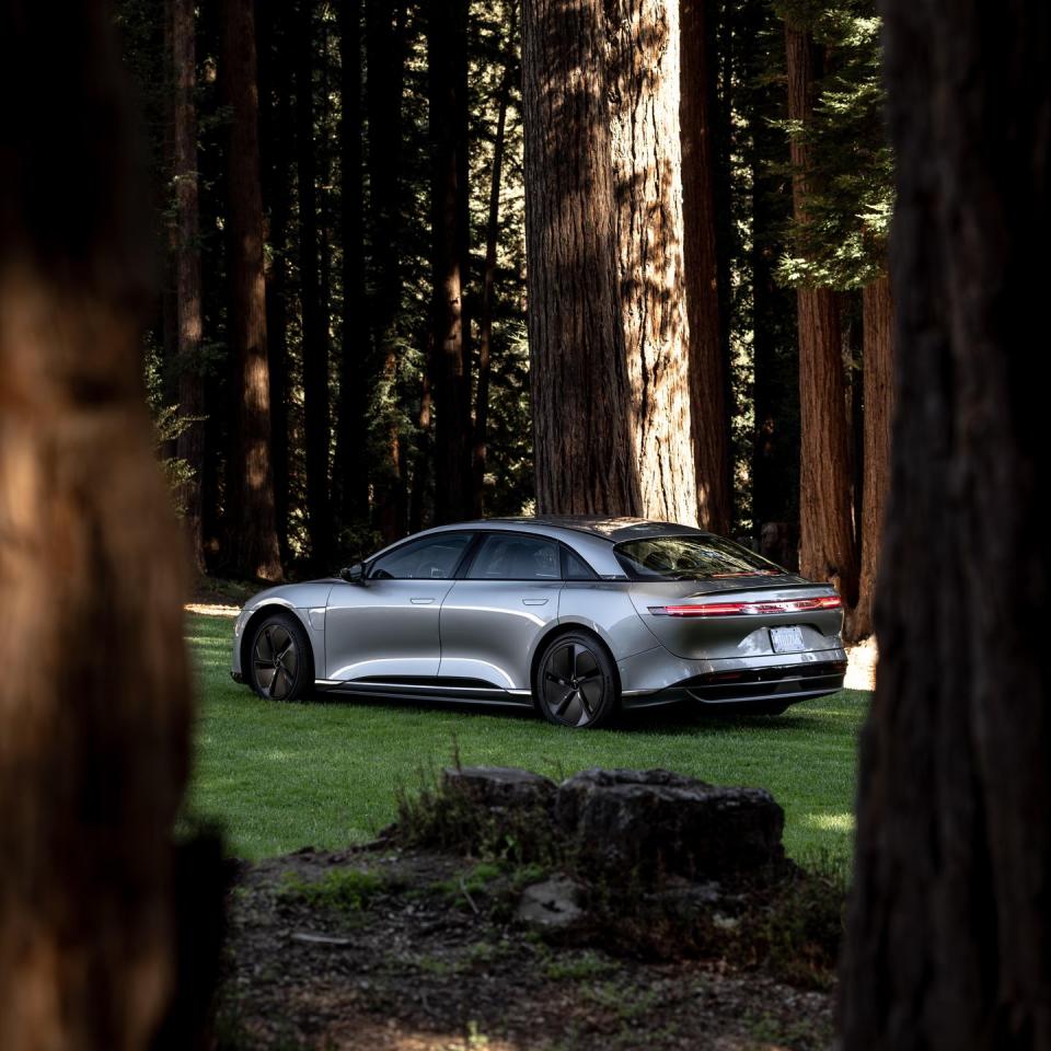 2024 lucid air