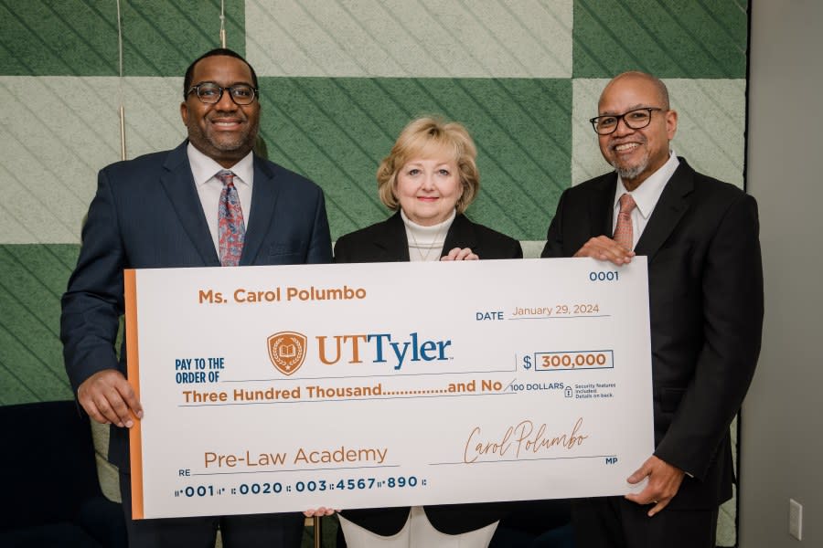 Dr. Archie Tucker, UT Tyler senior vice president for advancement (left), Carol Cox Polumbo (middle), Kirk A. Calhoun, UT Tyler President (right), courtesy of UT Tyler