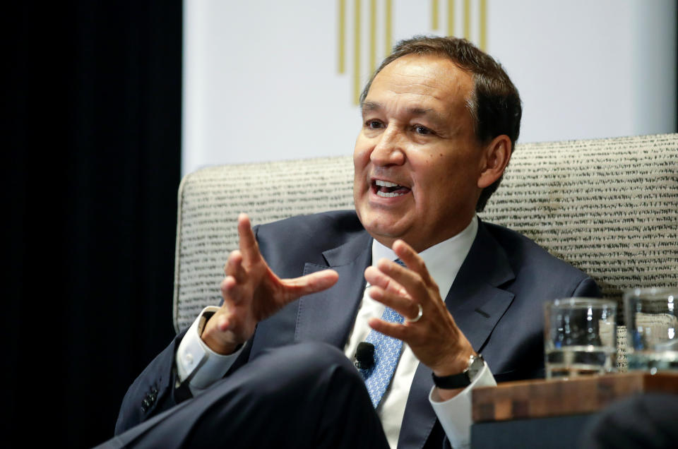 Oscar Munoz, CEO of United Airlines, discusses his vision for the company, in Chicago, Illinois, U.S., March 21, 2018. REUTERS/Kamil Krzaczynski