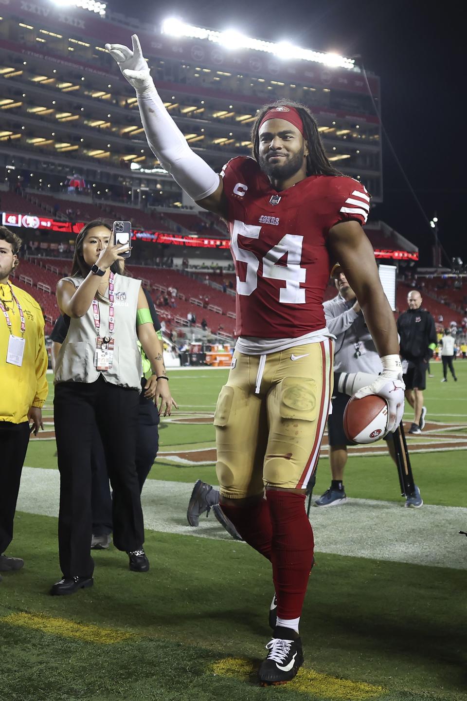 San Francisco 49ers linebacker Fred Warner (54) celebrates after the 49ers defeated the Dallas Cowboys in an NFL football game in Santa Clara, Calif., Sunday, Oct. 8, 2023. | Jed Jacobsohn, Associated Press