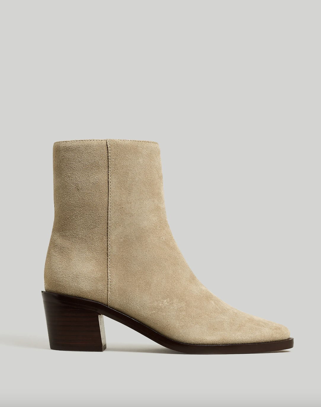 <p><a href="https://go.redirectingat.com?id=74968X1596630&url=https%3A%2F%2Fwww.madewell.com%2Fthe-darcy-ankle-boot-in-suede-NN015.html&sref=https%3A%2F%2Fwww.cosmopolitan.com%2Fstyle-beauty%2Ffashion%2Fg46330150%2Fmost-comfortable-boots-for-women%2F" rel="nofollow noopener" target="_blank" data-ylk="slk:Shop Now;elm:context_link;itc:0;sec:content-canvas" class="link rapid-noclick-resp">Shop Now</a></p><p>The Darcy Ankle Boot</p><p>madewell.com</p><p>$179.50</p>