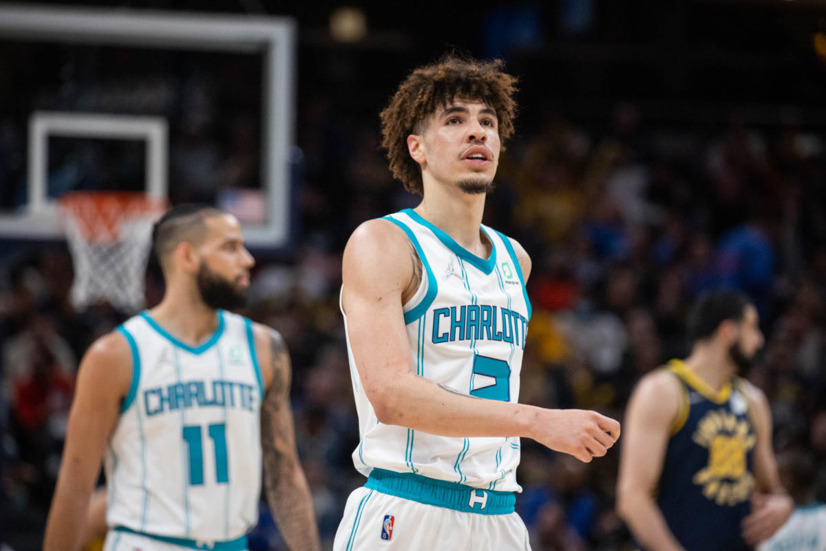 RUMOR: LaMelo Ball seen as Lakers star LeBron James' successor by ESPN  analyst