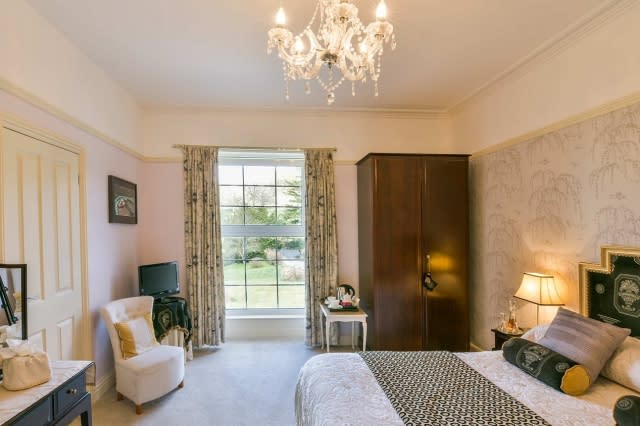 Ees Wyke Country House Hotel