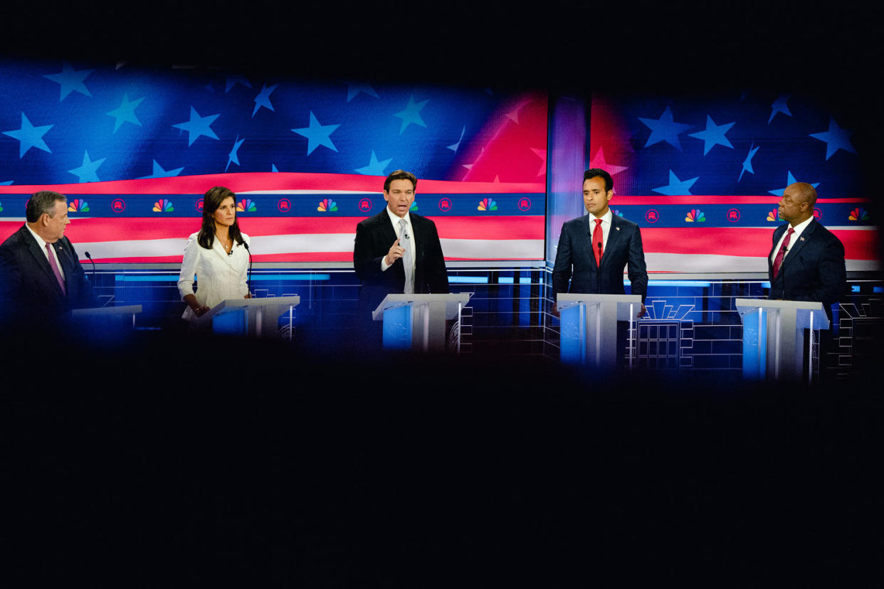 Image: Republican candidates on stage (Shuran Huang for NBC News)